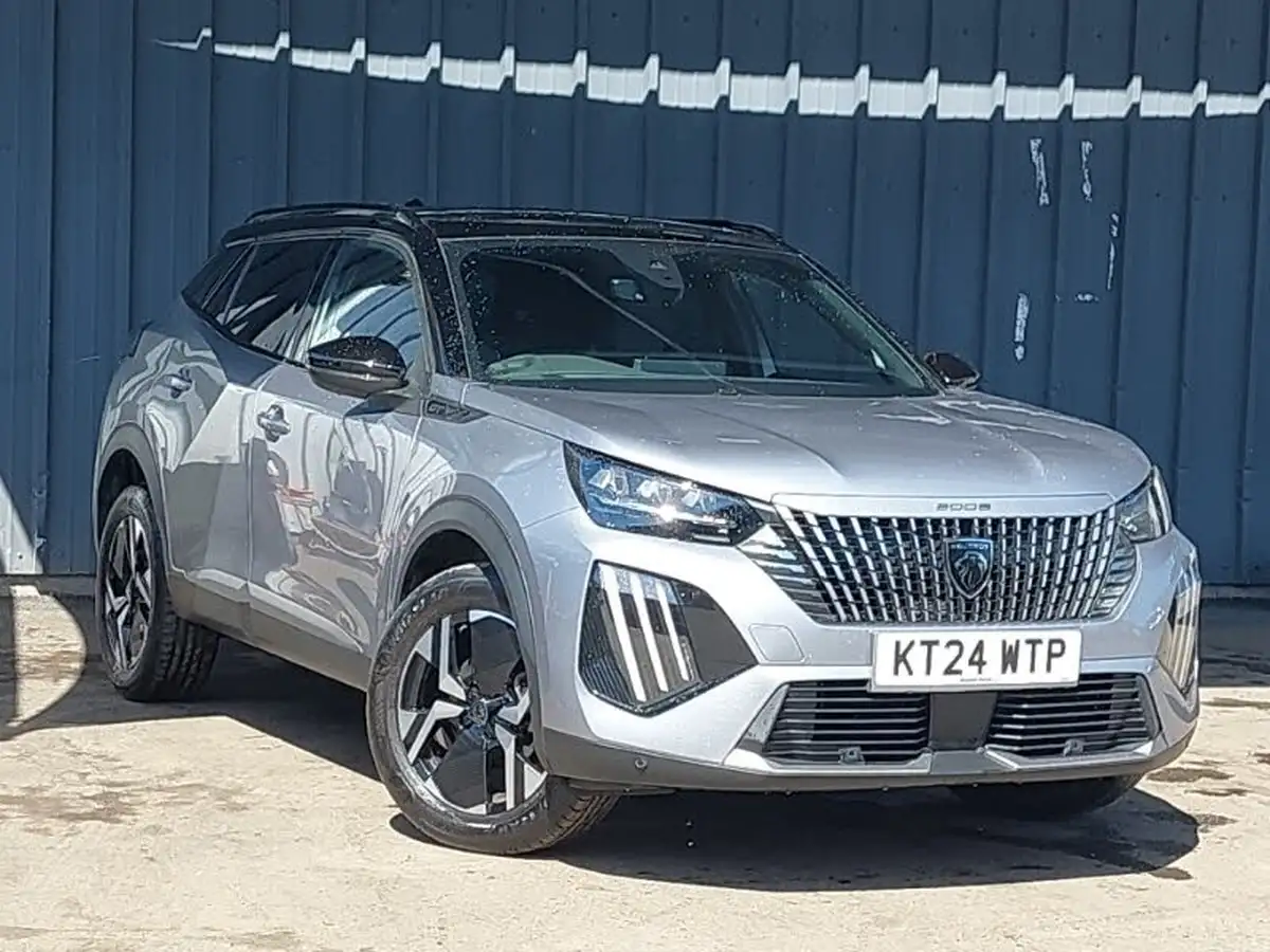 2024-peugeot-2008-suv-12-puretech-gt-130ps-eat8-big-0