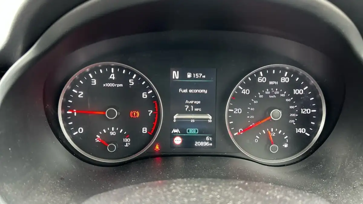 2022-kia-stonic-10-t-gdi-gt-line-s-big-6