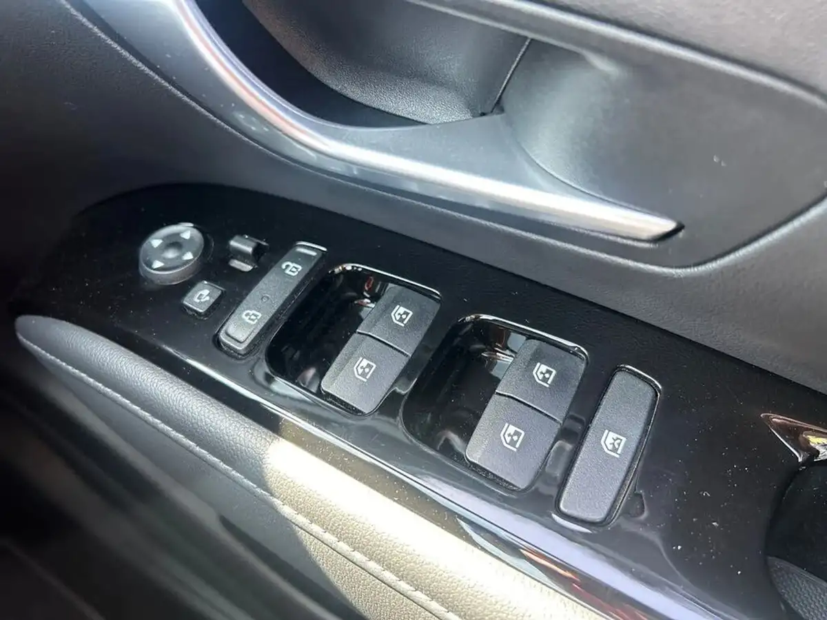 2021-hyundai-tucson-16-t-gdi-premium-150ps-48-volt-mhev-1598cc-dct-big-19