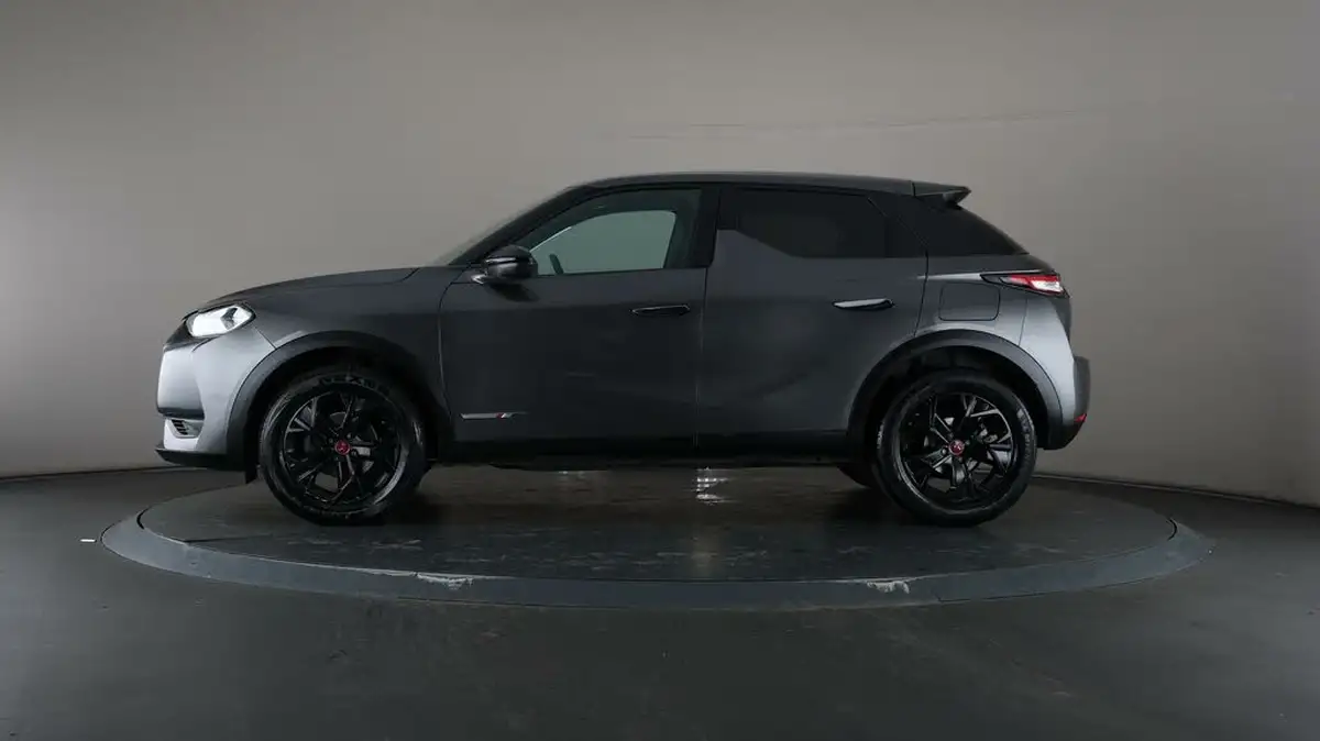 2021-ds-ds-3-crossback-12-puretech-performance-line-130ps-eat8-big-38