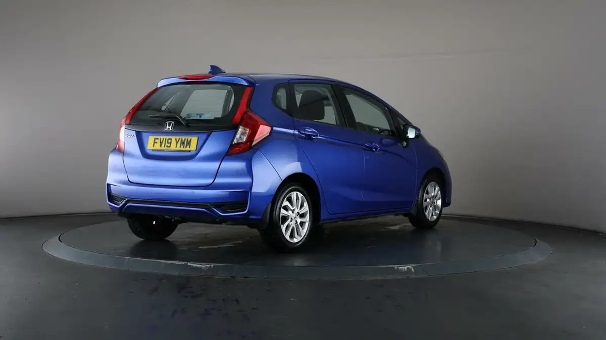 2019-honda-jazz-13-i-vtec-se-big-64
