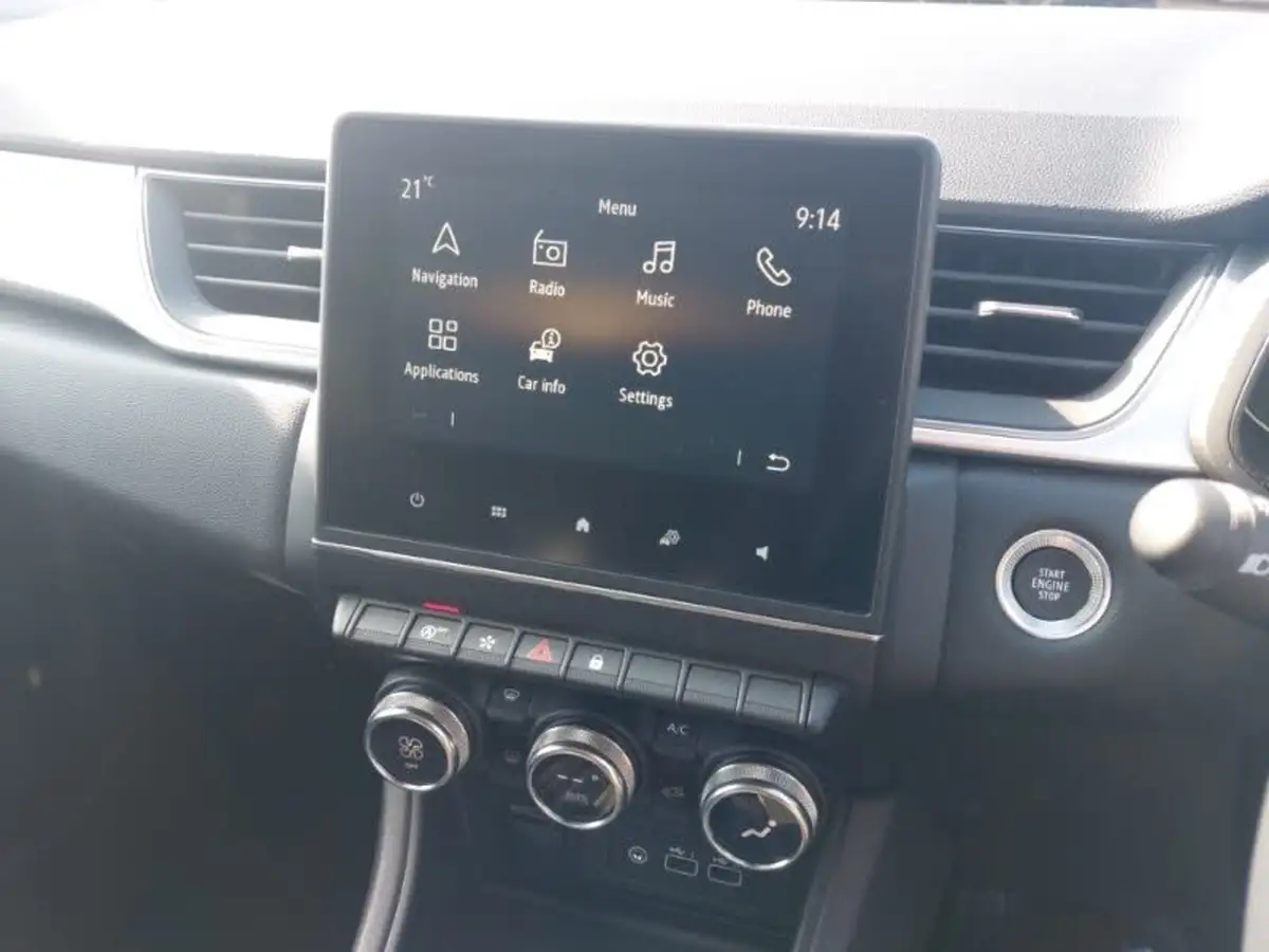 2024-renault-captur-10-tce-techno-big-16