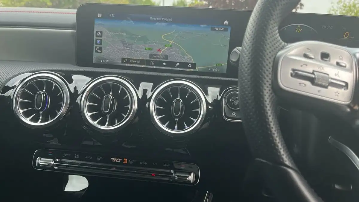 2023-mercedes-benz-cla-13-cla-200-amg-line-premium-coupe-4d-big-26