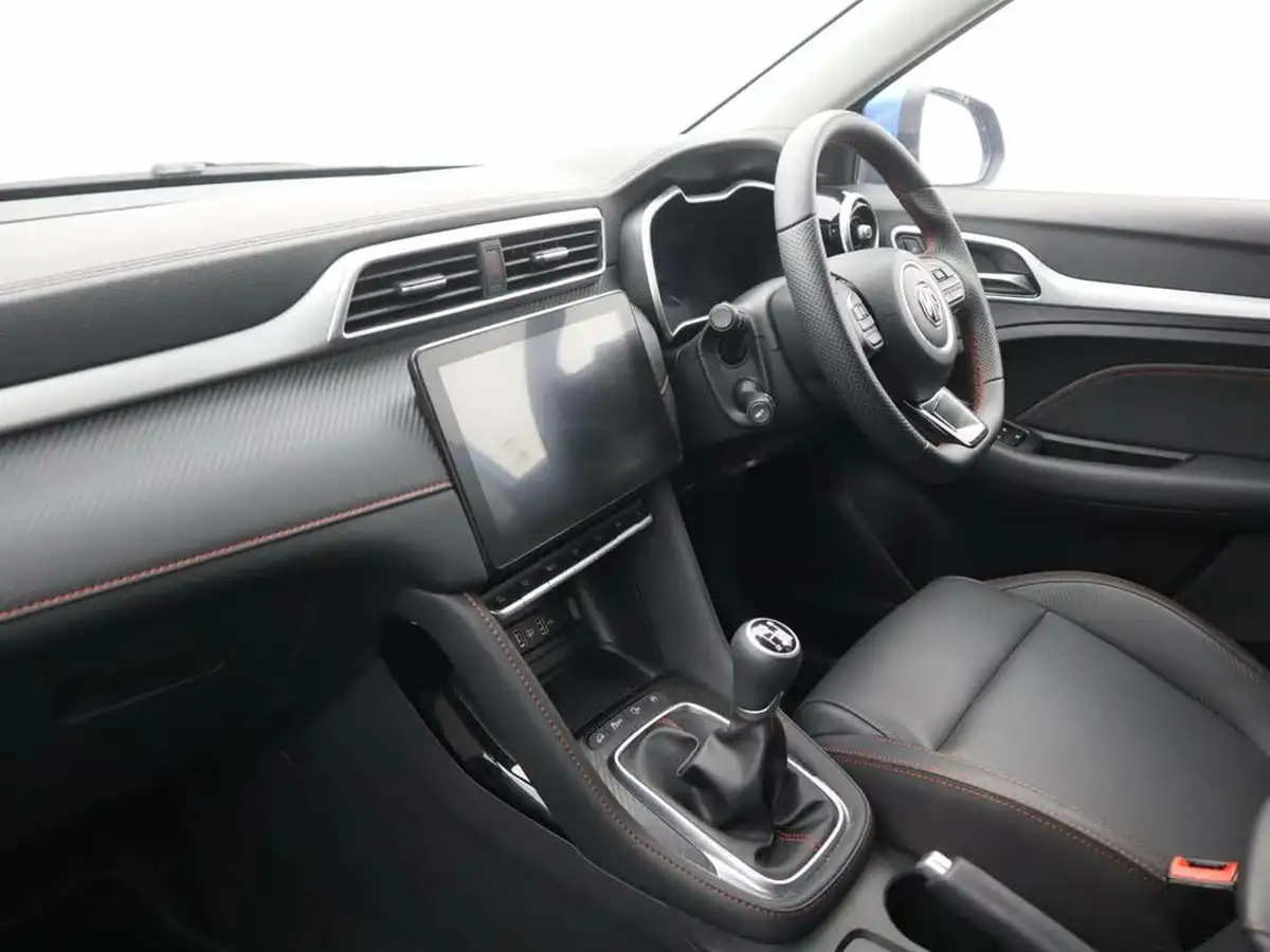 2024-mg-zs-suv-15-vti-tech-exclusive-big-12
