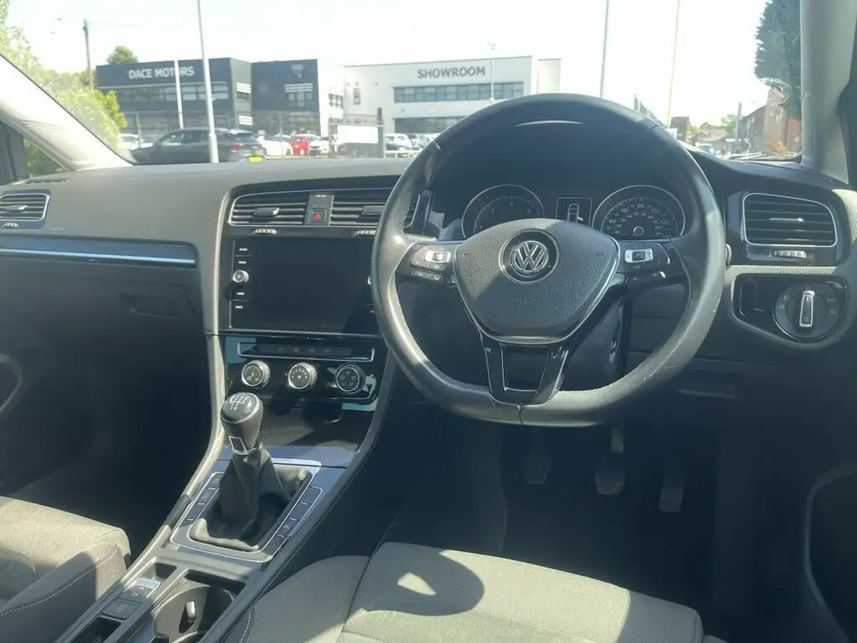 2019-volkswagen-golf-sv-16tdi-gt-edition-big-16