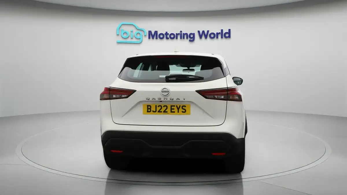 2022-nissan-qashqai-13-dig-t-acenta-premium-140ps-big-6
