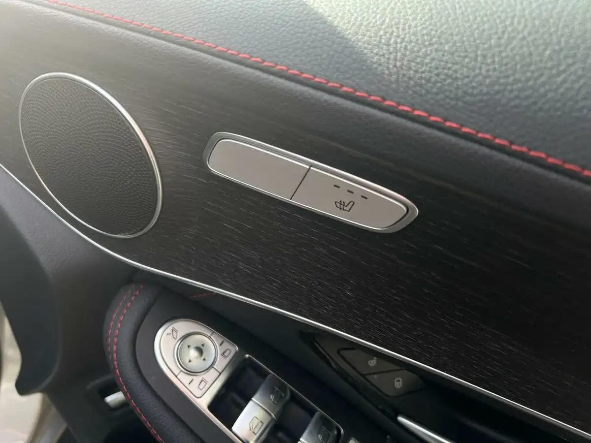 2020-mercedes-benz-glc-class-30-glc-amg-43-coupe-4d-big-65