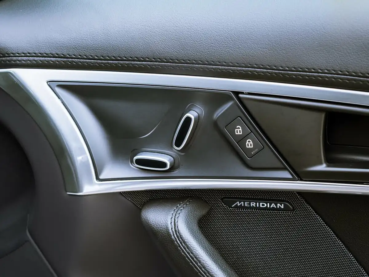 2021-jaguar-f-type-20-i4-r-dynamic-coupe-big-73