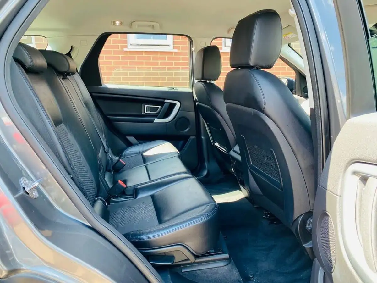 2018-land-rover-discovery-sport-20ed4-se-tech-152ps-big-14