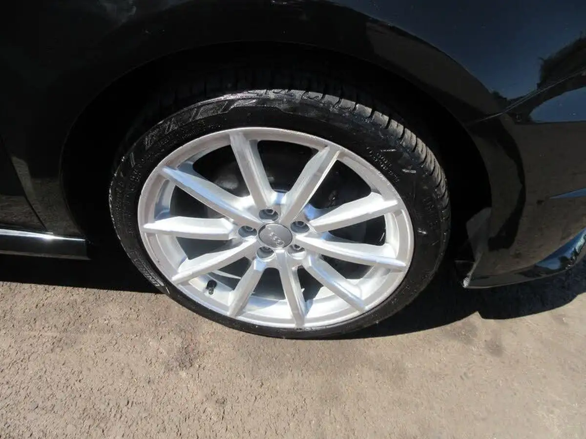 2015-audi-a1-14-s-line-125ps-ss-hatchback-3d-1395cc-big-24