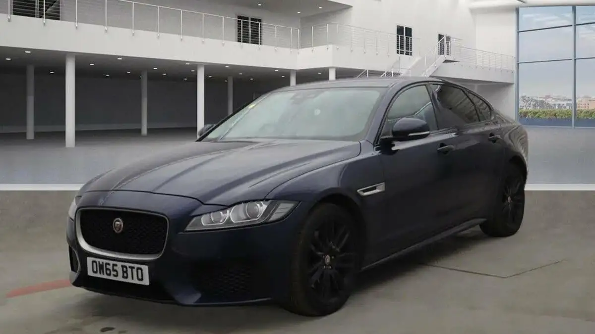 2016-jaguar-xf-30td-s-big-5