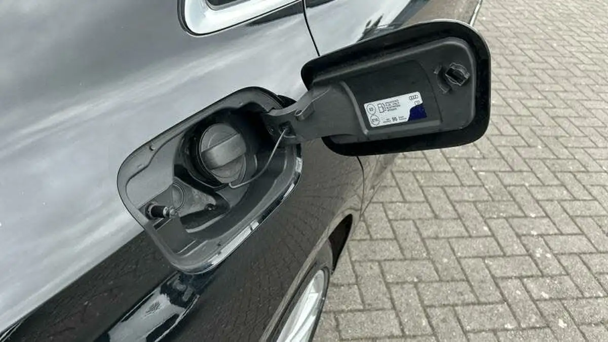 2022-audi-a3-15-35-tfsi-sportback-5d-s-tronic-big-19