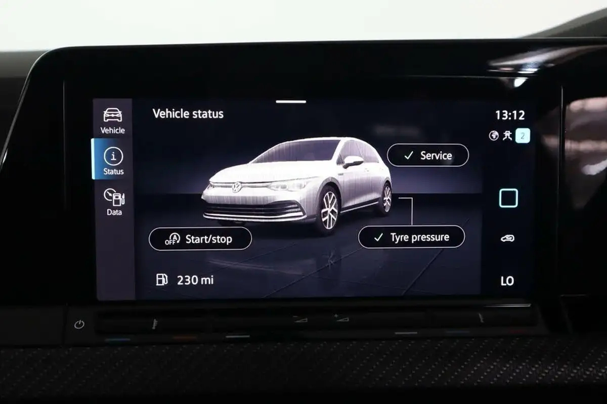 2022-volkswagen-golf-15-etsi-r-line-150ps-hatchback-big-43