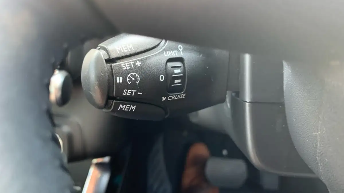 2022-citroen-c3-aircross-12-puretech-shine-plus-130ps-eat6-big-43