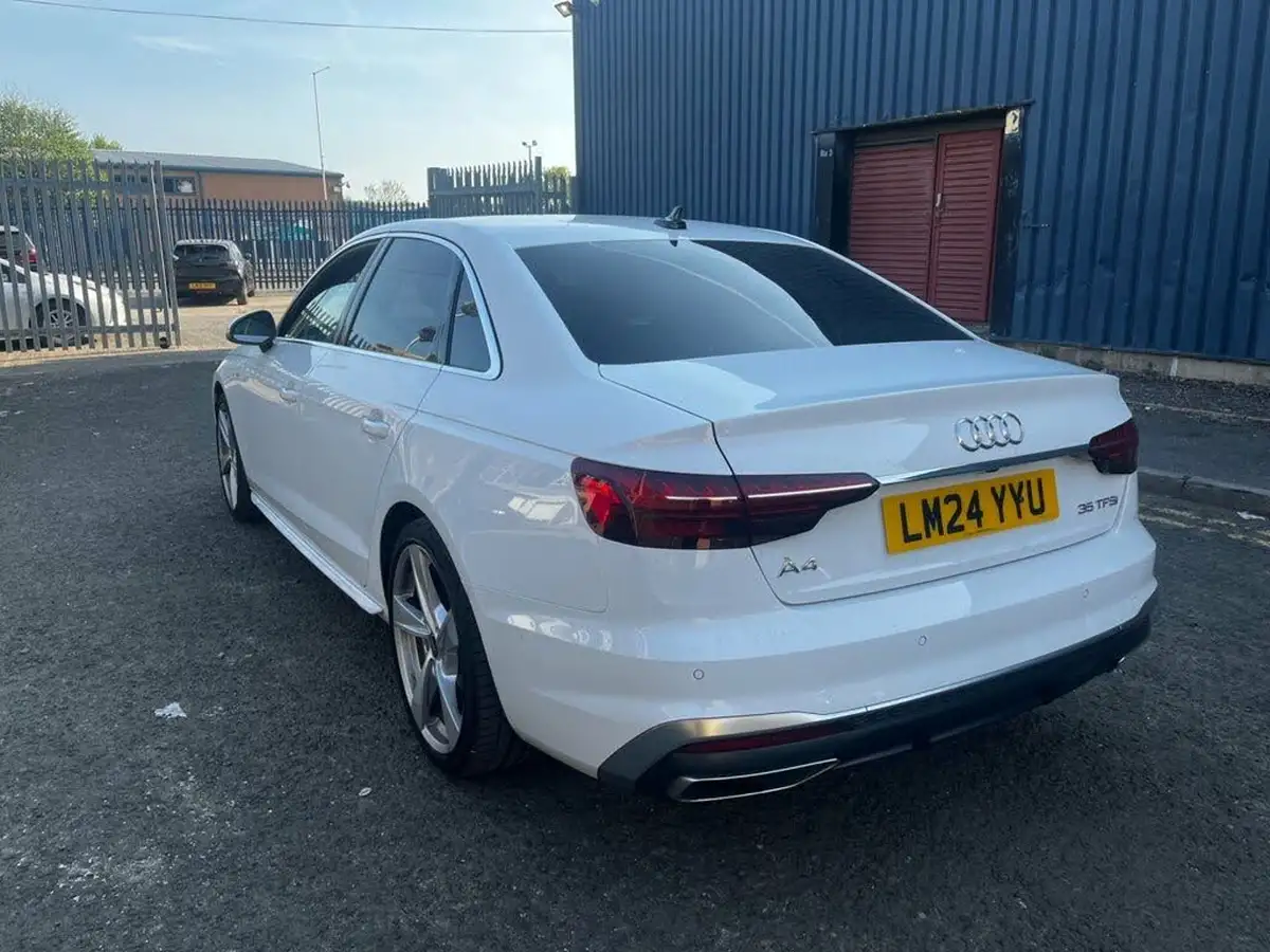 2024-audi-a4-20-35-tfsi-s-line-big-8