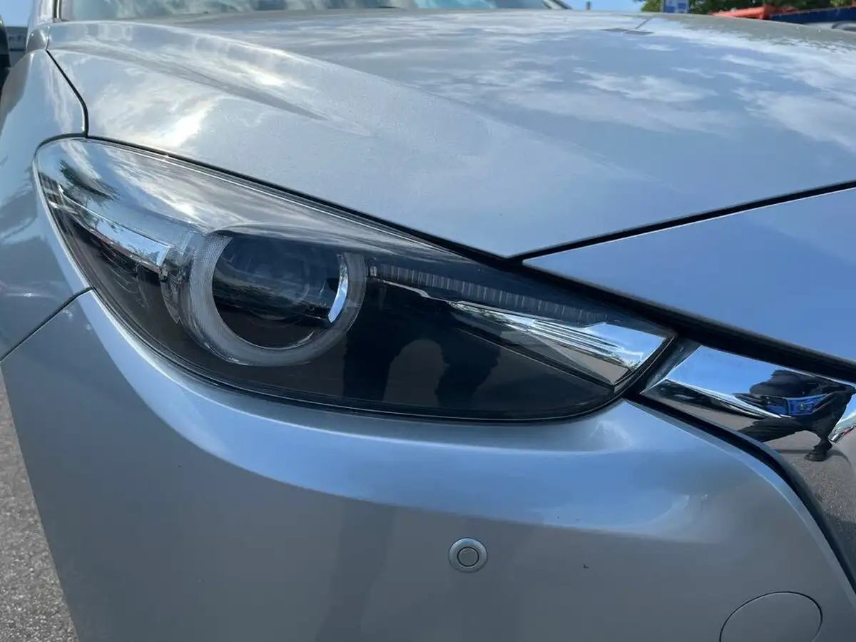 2017-mazda-mazda3-20-sport-nav-120ps-black-leather-hatchback-5d-big-19