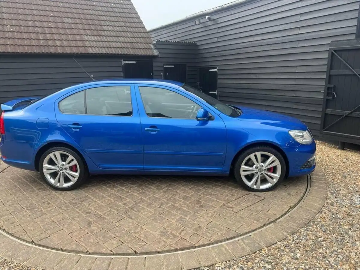 2009-skoda-octavia-20-vrs-200ps-hatchback-dsg-big-27