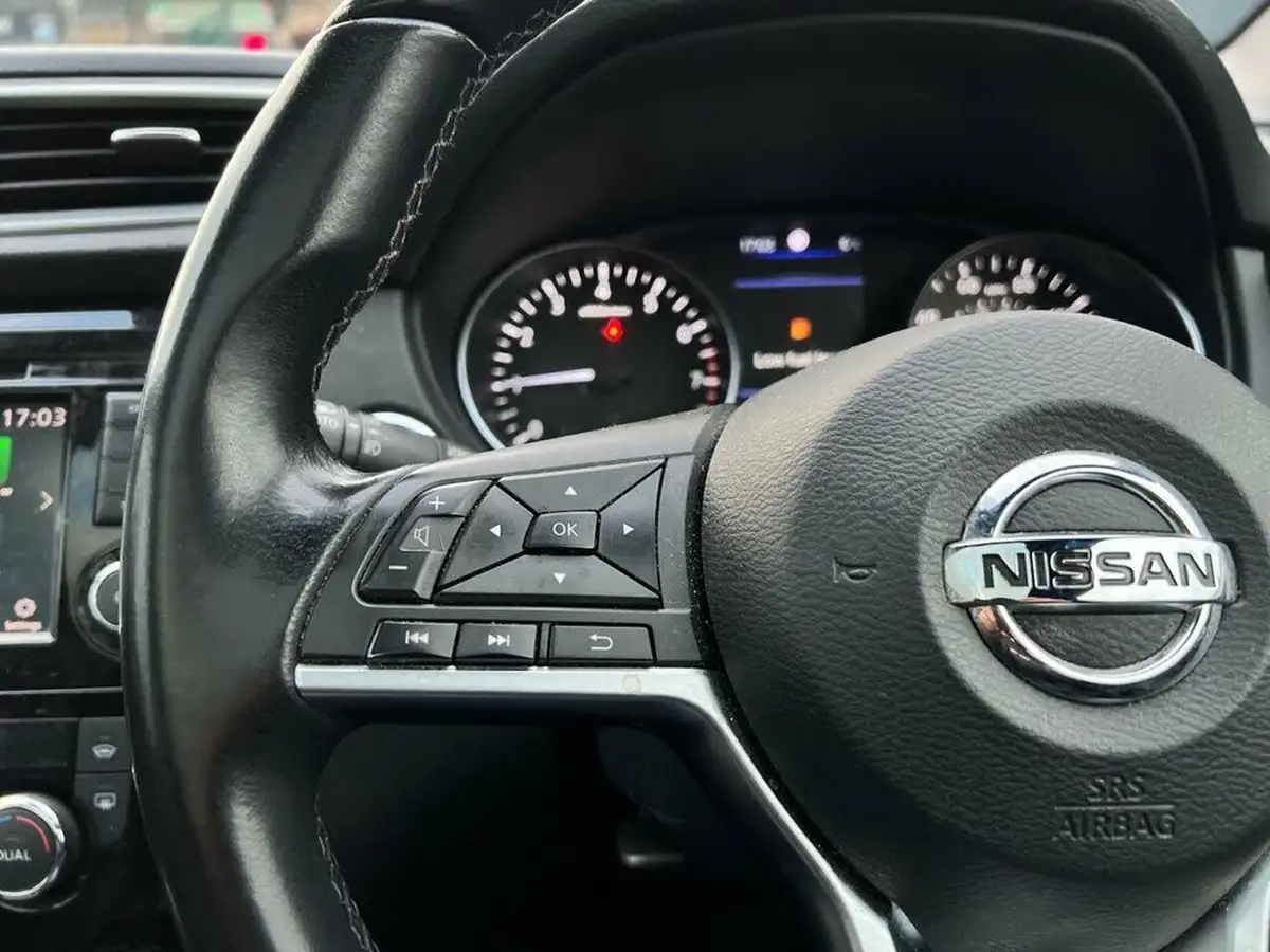 2020-nissan-qashqai-13-dig-t-tekna-160ps-19in-alloys-dct-big-10