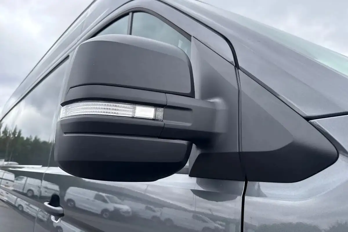 2024-volkswagen-crafter-20tdi-cr35-lwb-commerce-plus-140pseu6d-auto-big-23