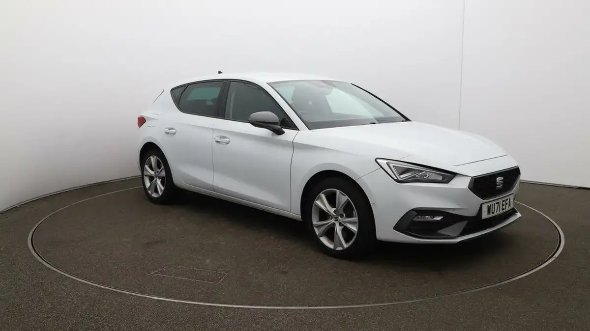 2021-seat-leon-14-e-hybrid-fr-hatchback-big-43
