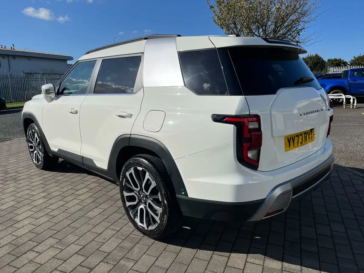 2024-kgm-ssangyong-torres-15-k40-big-4
