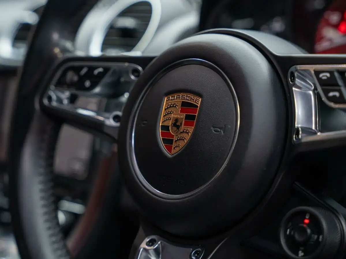 2018-porsche-cayman-718-25-cayman-gts-ss-pdk-big-29