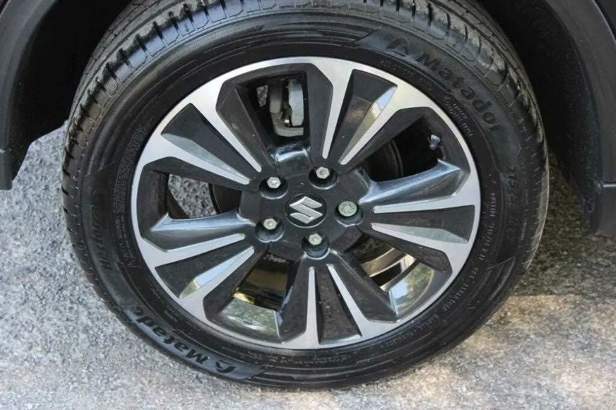 2022-suzuki-vitara-14-boosterjet-sz5-big-39