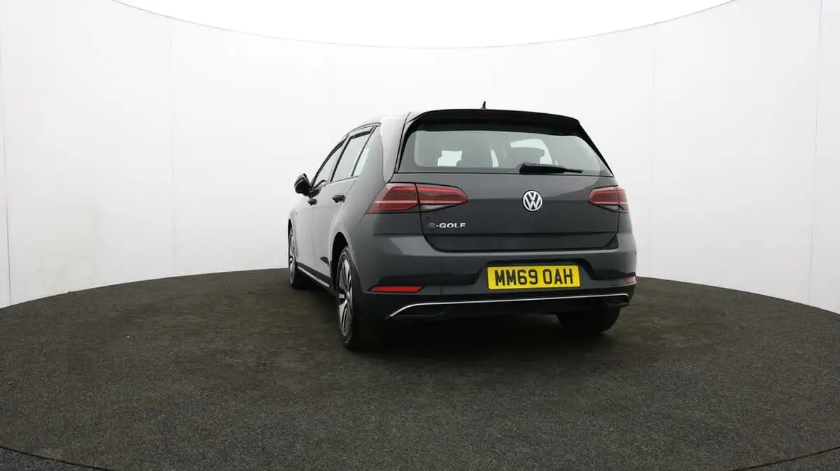 2020-volkswagen-golf-e-e-golf-big-31