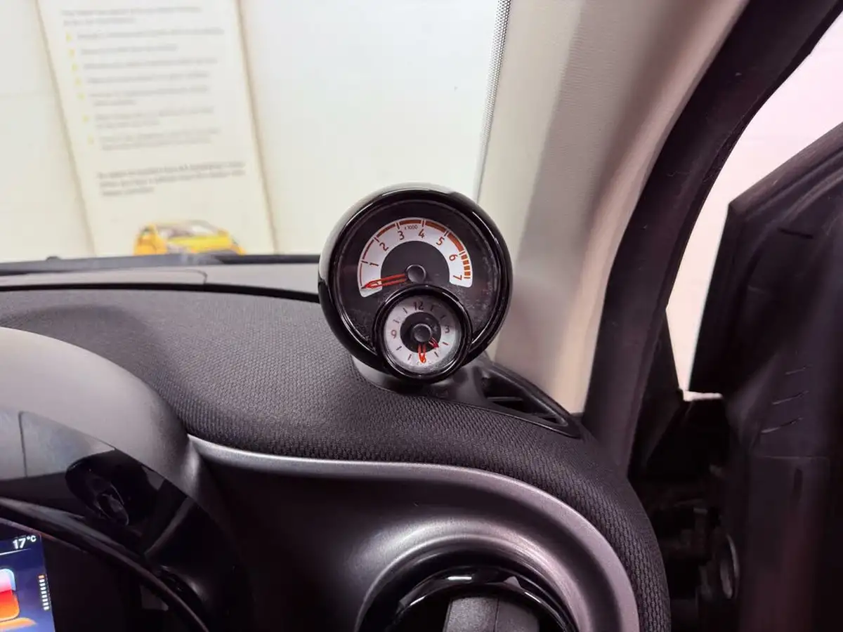 2017-smart-fortwo-09-prime-premiumss-coupe-twinamic-big-13