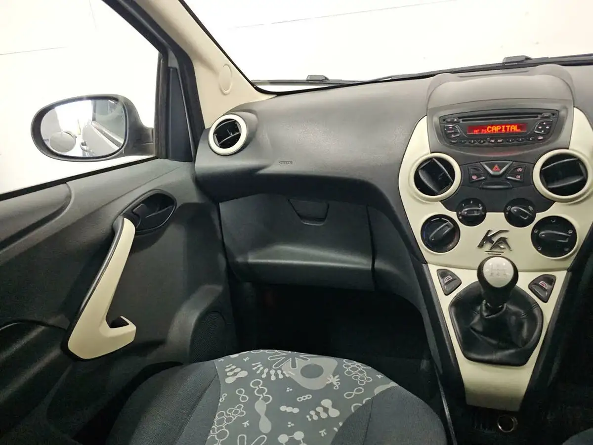 2011-ford-ka-12-edge-ss-big-23