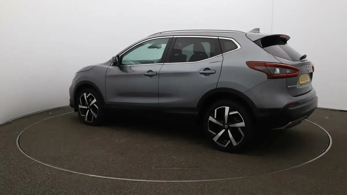 2019-nissan-qashqai-13-dig-t-tekna-160ps-dct-big-35