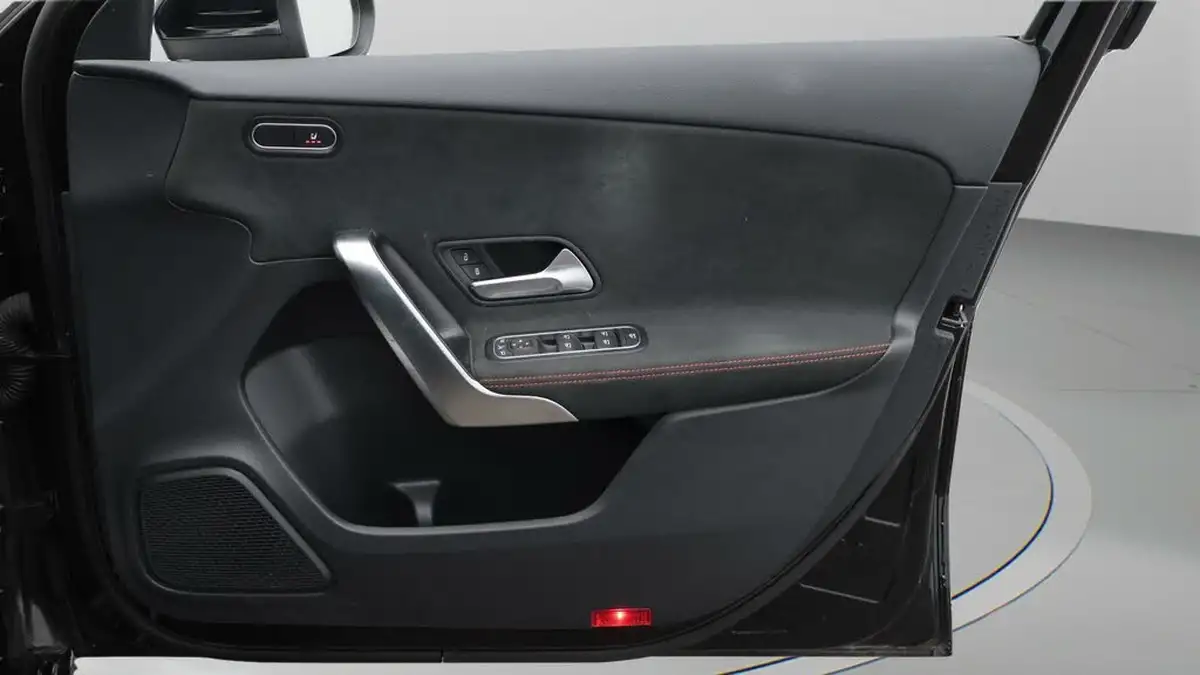 2020-mercedes-benz-a-class-13-a180-amg-line-executive-hatchback-5d-7g-dct-big-15