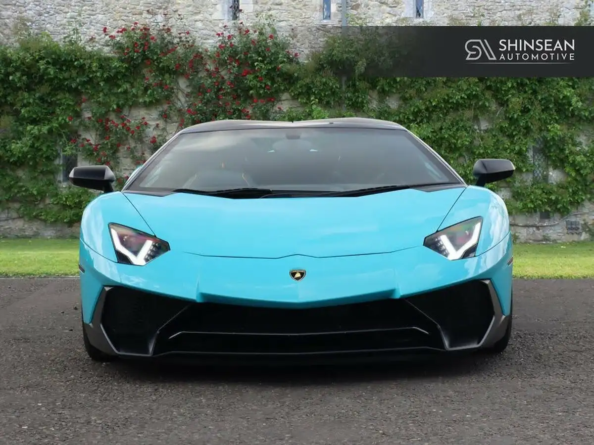 2016-lamborghini-aventador-65-lp-700-4-coupe-big-11