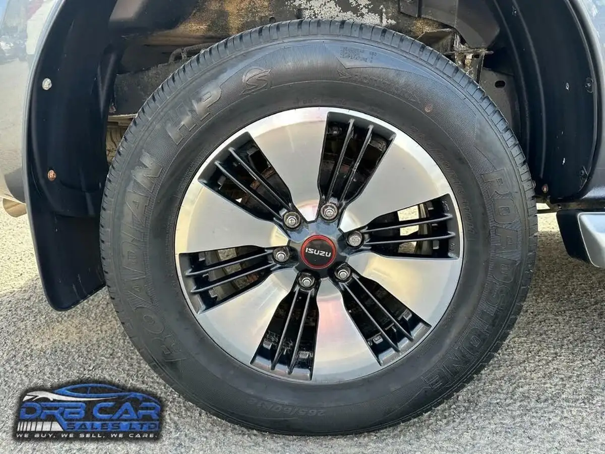 2022-isuzu-d-max-19td-dl40-pickup-auto-big-8
