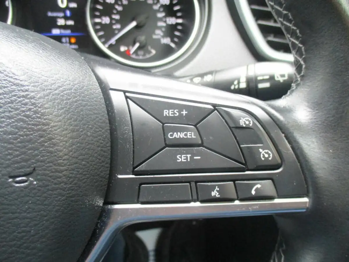 2020-nissan-qashqai-13-dig-t-acenta-premium-140ps-big-23