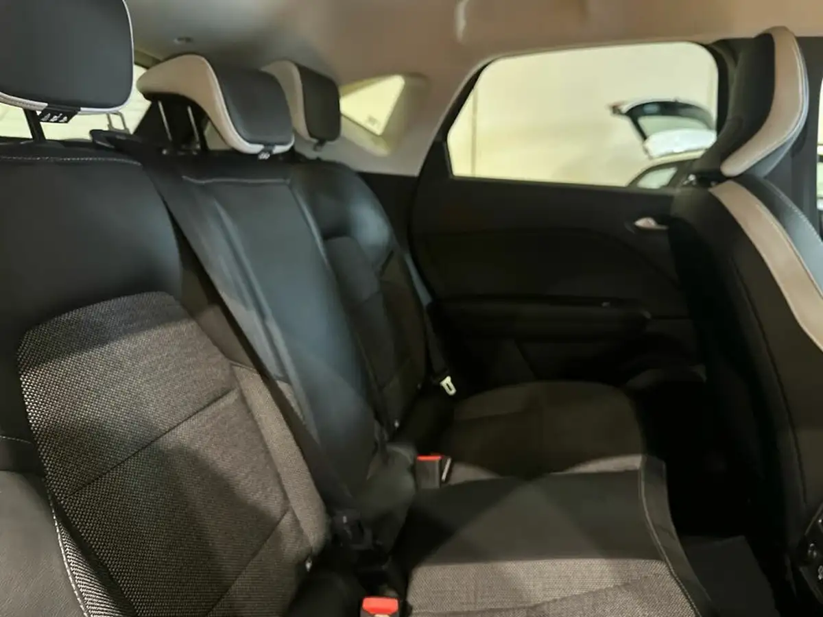 2022-renault-captur-10-tce-s-edition-big-11