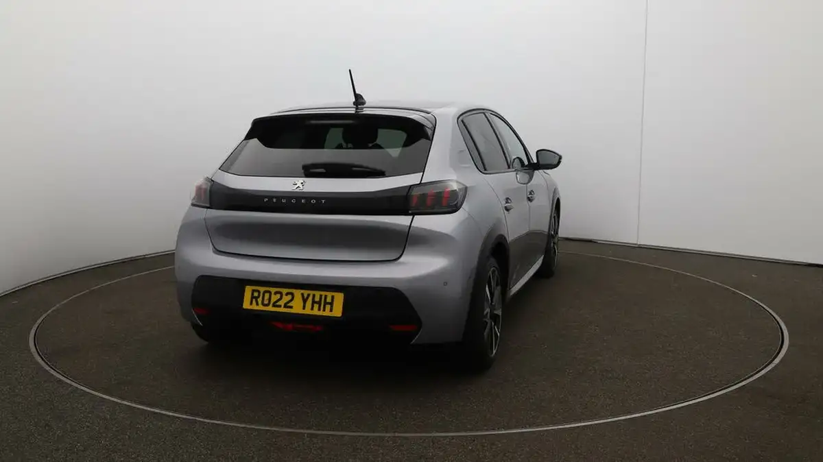 2022-peugeot-208-e-gt-136bhp-50kwh-big-52