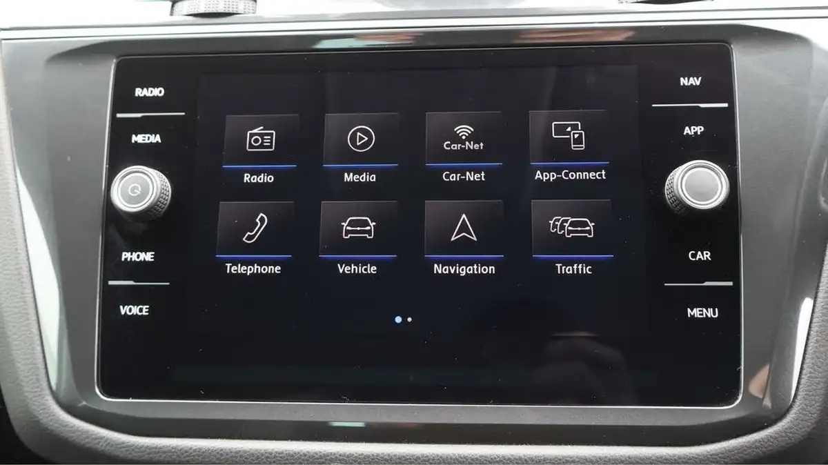 2019-volkswagen-tiguan-20tdi-r-line-tech-150ps-4motion-dsg-big-11