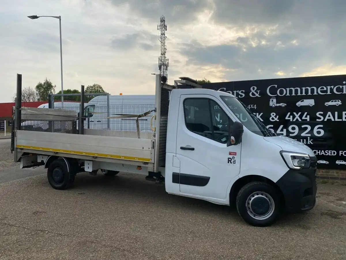2021-renault-master-23dci-ll35-150-business-energy-chassis-cab-big-32