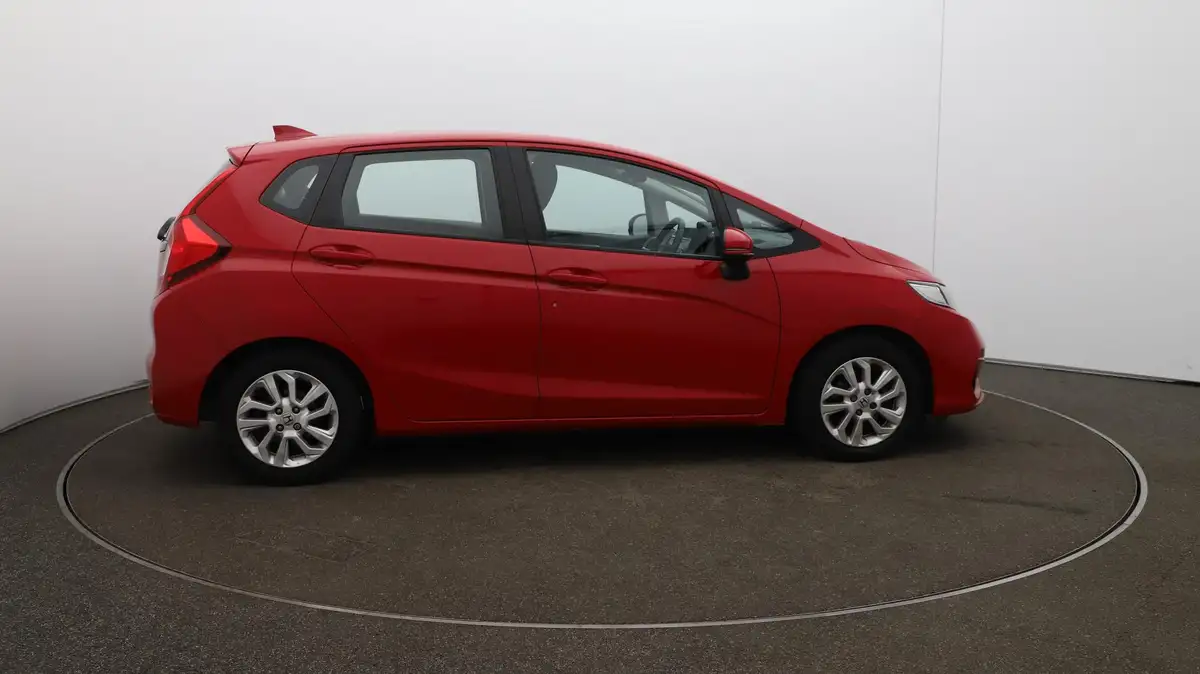 2019-honda-jazz-13-i-vtec-se-cvt-big-47