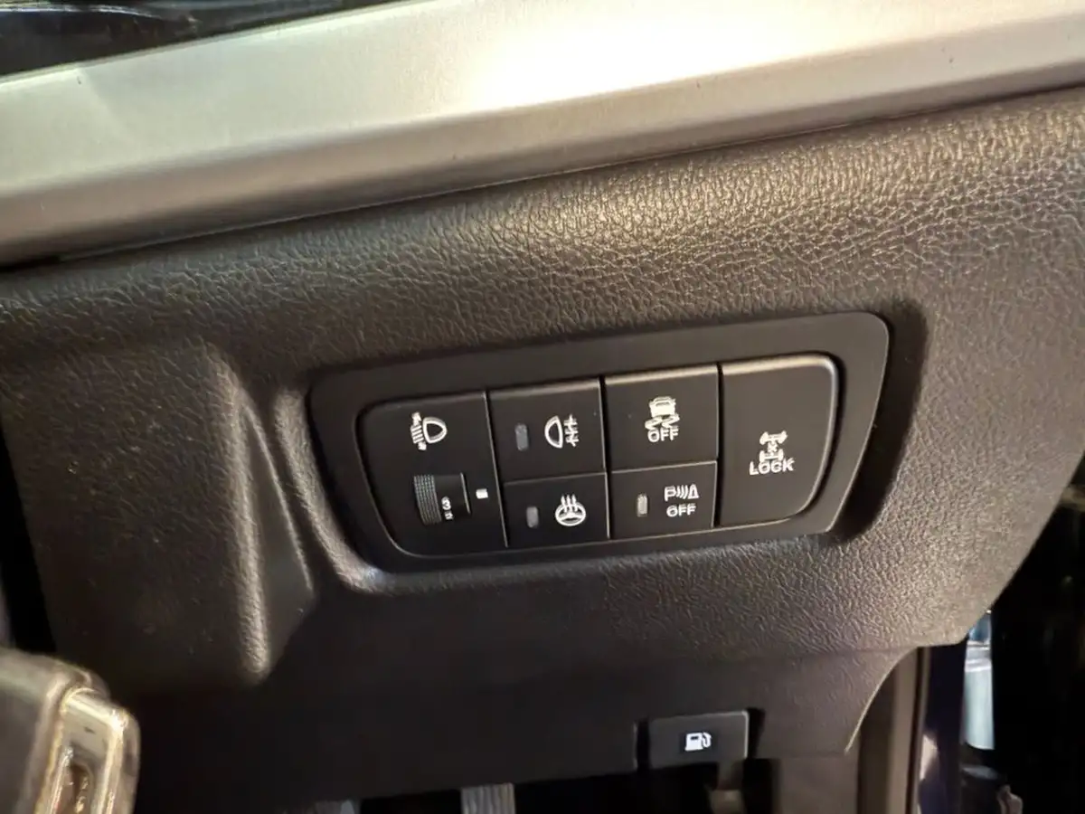 2019-kgm-ssangyong-korando-22td-ultimate-big-50