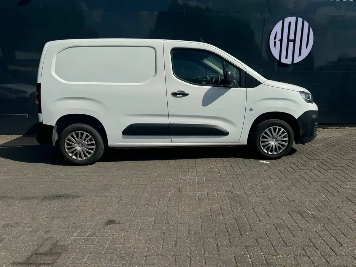 2021-citroen-berlingo-15bluehdi-650-enterprise-ss-big-2