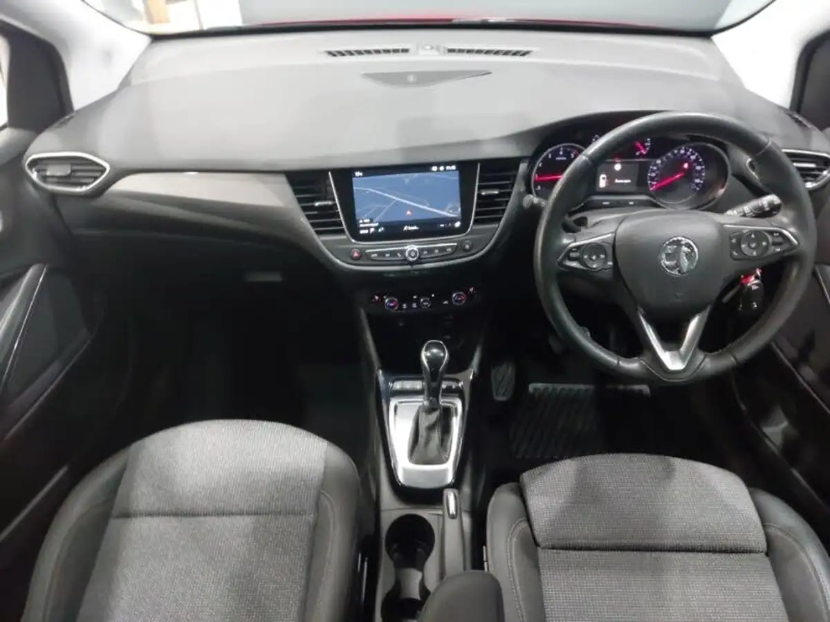 2022-vauxhall-crossland-15-elite-edition-120ps-auto-big-2