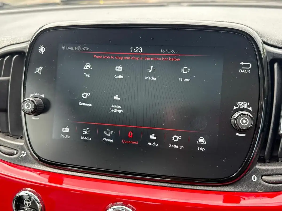 2022-fiat-500-10-dolcevita-big-19