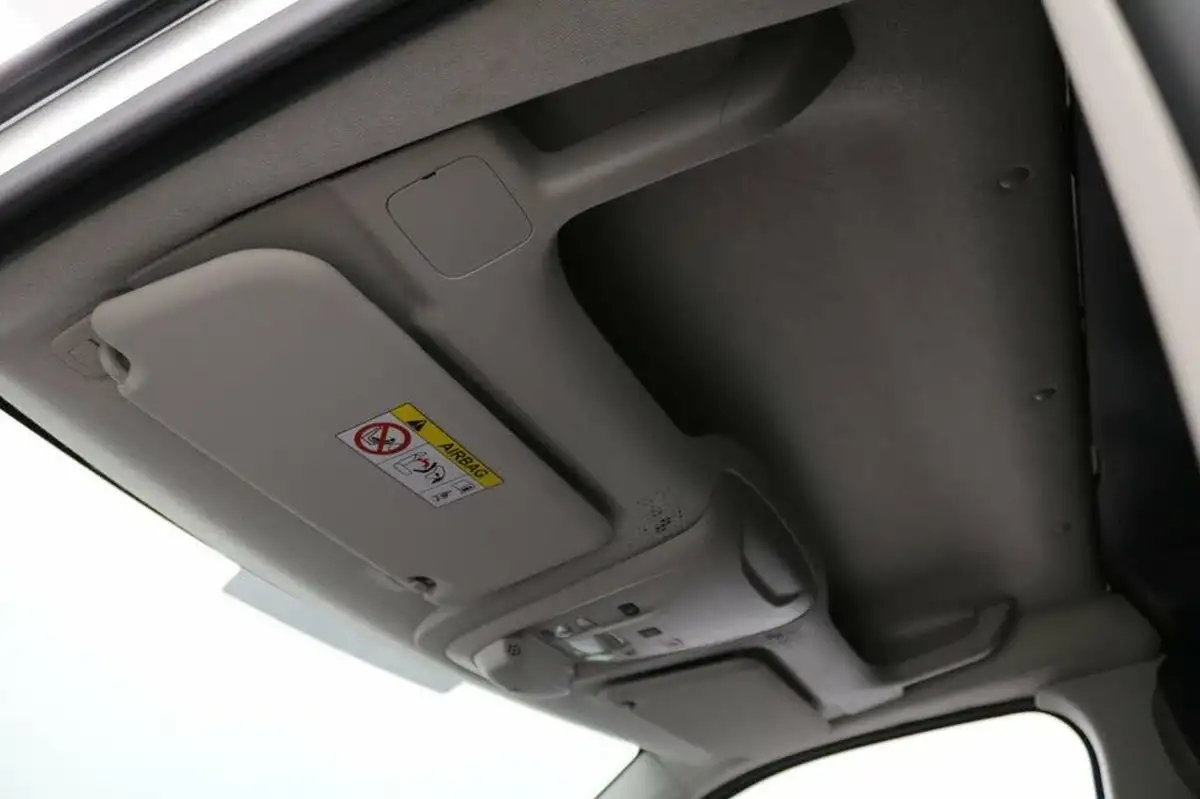 2020-peugeot-partner-15-bluehdi-1000-professional-100ps-eu6dt-panel-big-26