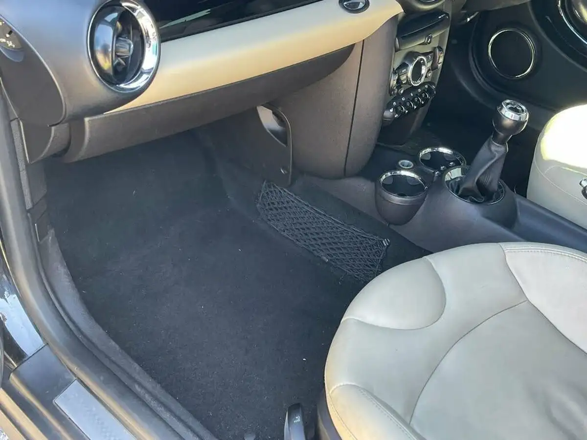 2011-mini-cooper-20td-cooper-sd-hatchback-3d-big-42