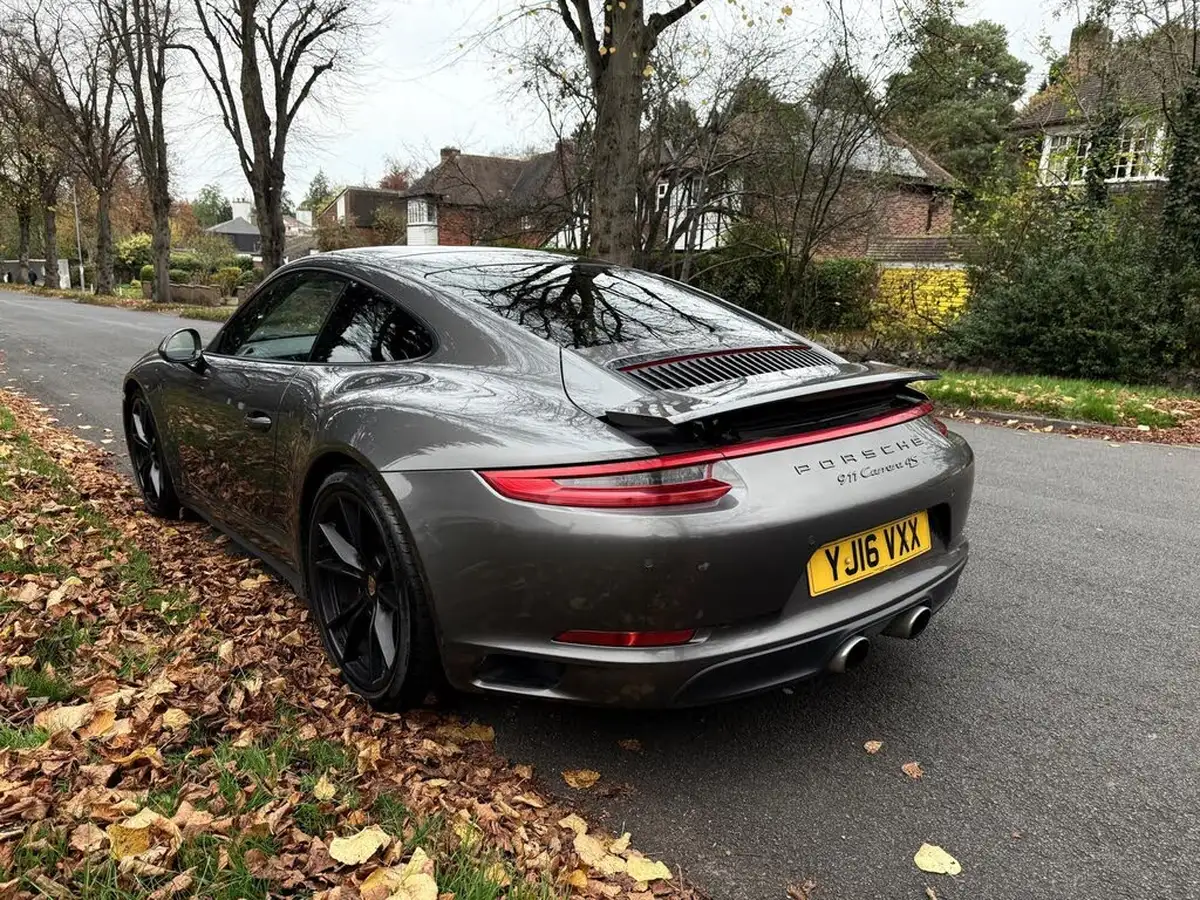2016-porsche-911-30-carrera-4-s-coupe-pdk-big-4