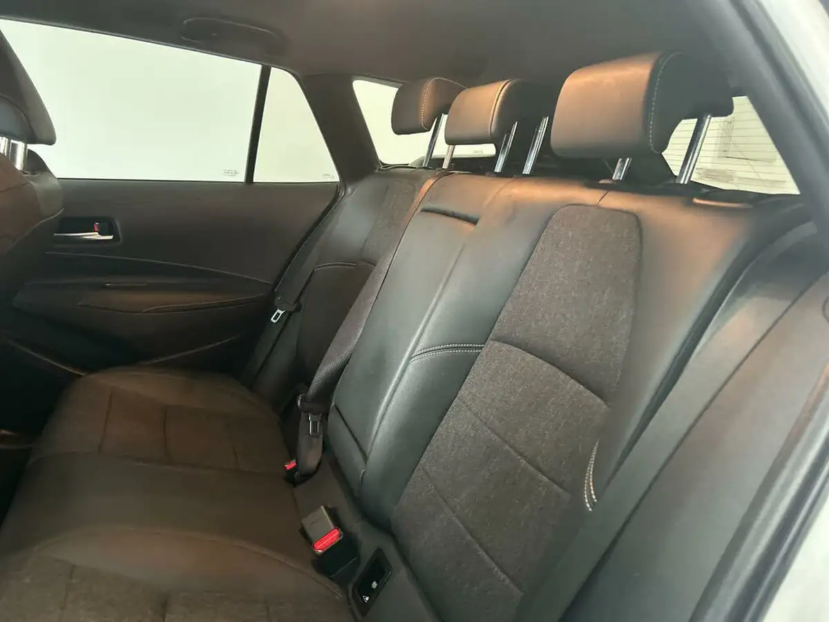 2021-toyota-corolla-18-vvt-i-design-trk-touring-sports-5d-big-18