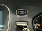 2014-volvo-v40-20td-d3-se-lux-small-25