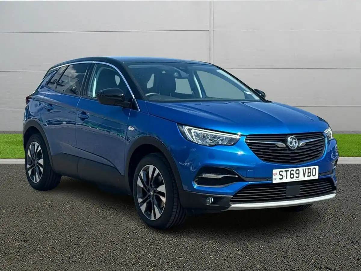 2020-vauxhall-grandland-x-12-sri-nav-auto-big-0